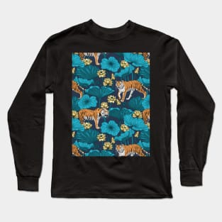 Tigers in the yellow lotus pond Long Sleeve T-Shirt